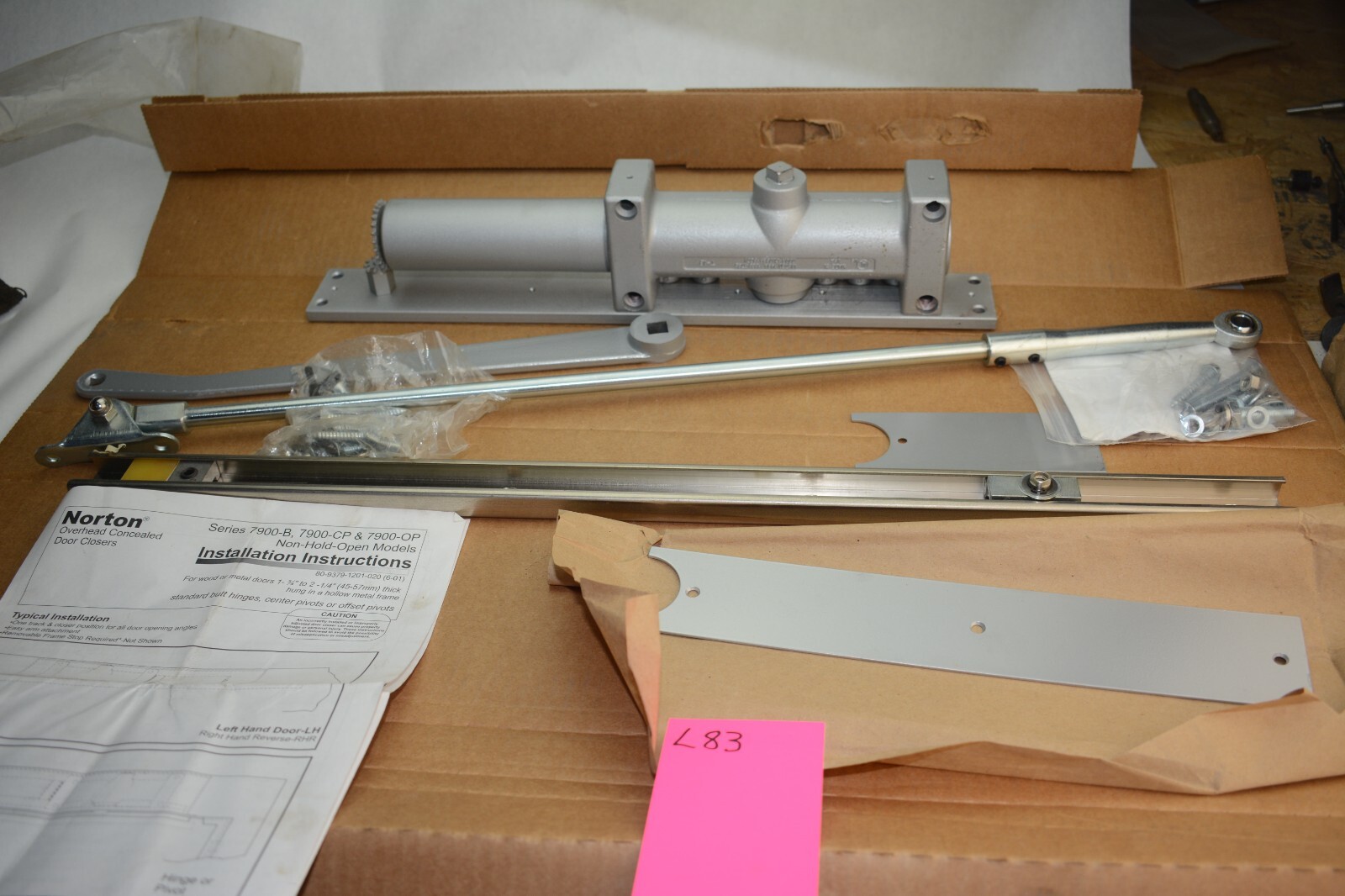7905-689-RH Norton 7900 Series Overhead Concealed Closer Spring Size 5 in Alumi