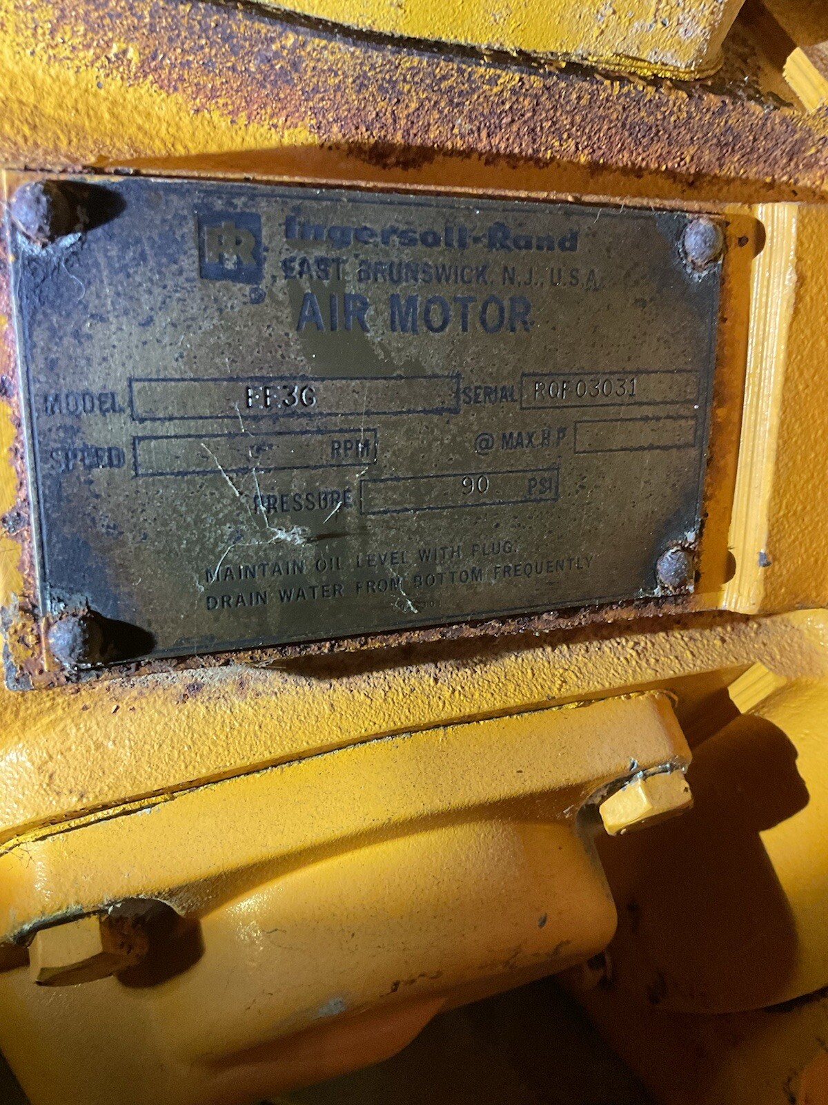 INGERSOLL-RAND 90PSI I-R EE3G Used