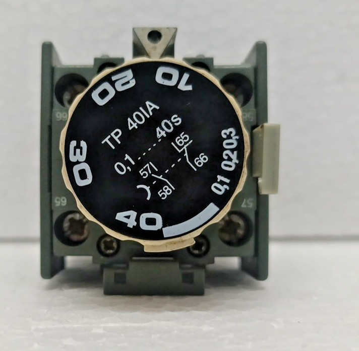 ABB TP 401A Adjustable Timer Relay 0.1-40 Seconds Industrial Control Unit