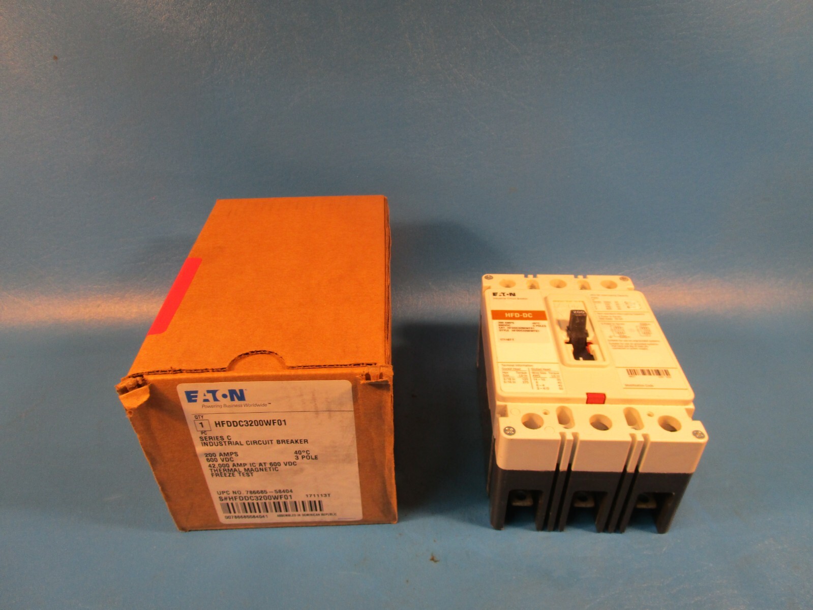Eaton HFDDC3200WF01, Molded Case Breakers (MCCBs) HFD 3P 200A 600V 50/60Hz 3Ph F