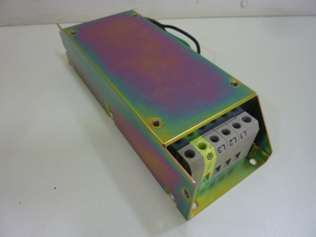 ALLEN BRADLEY Line Filter 22-RF5P7-AS SER A New #80436