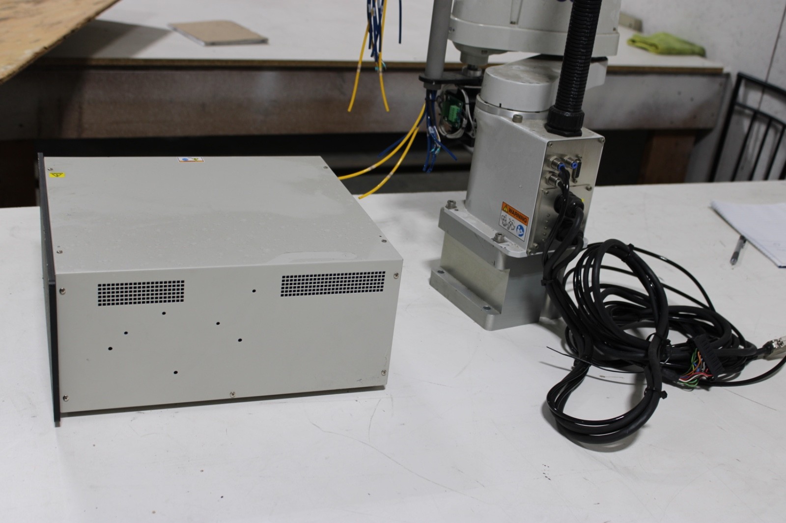 Seiko Epson LS3-401S 4-Axis SCARA Robot w/ RC90 Controller