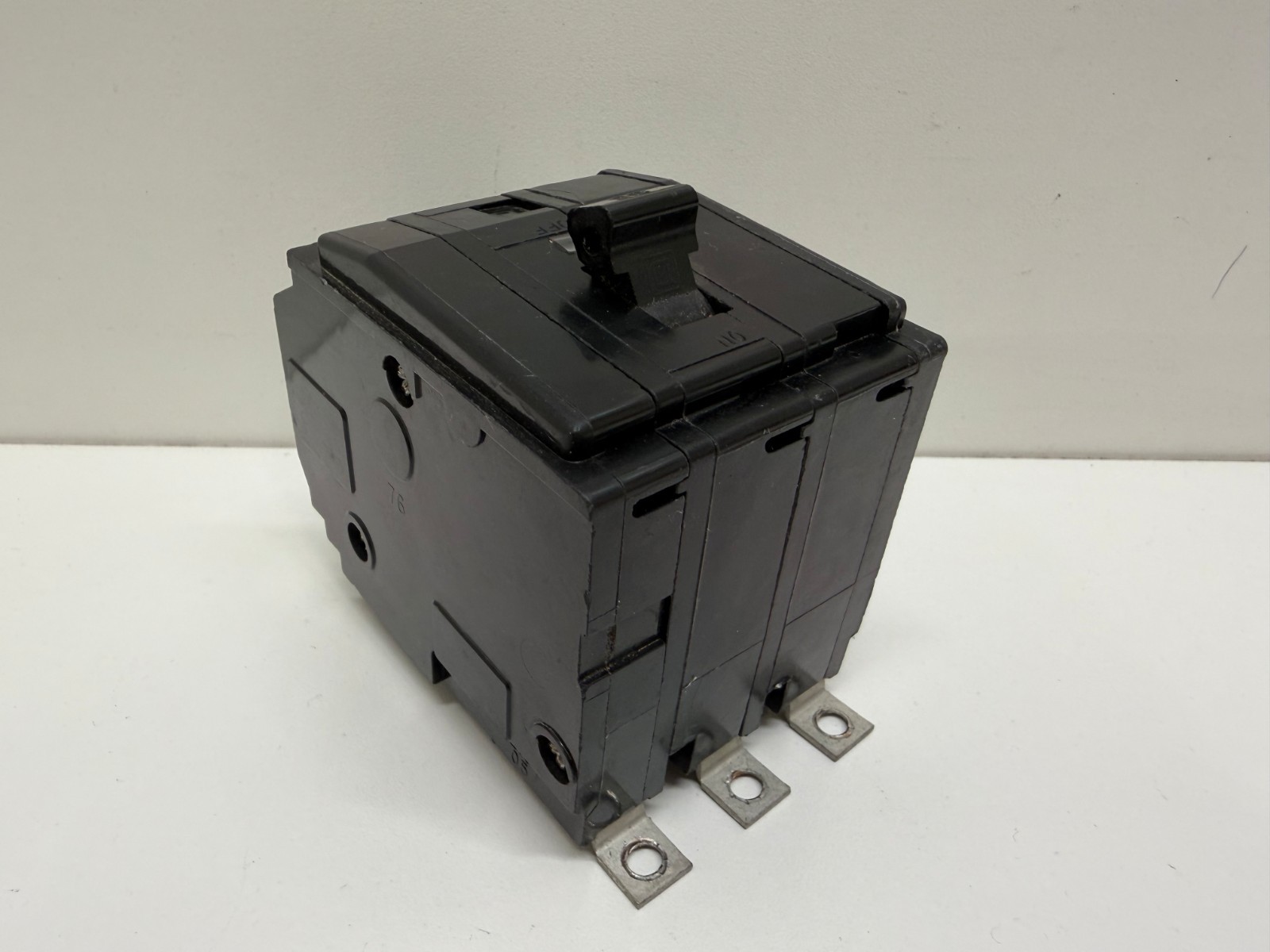 GOOD USED! SQUARE D 50A 240V 3P CIRCUIT BREAKER QOB350