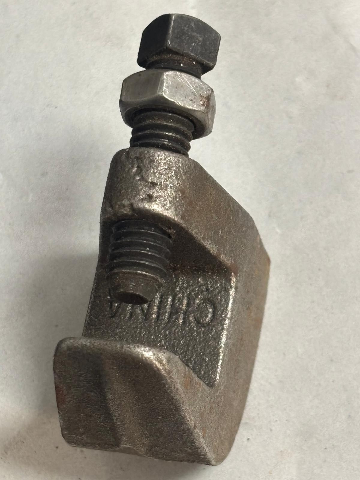 Fastenal 1/2-BIP” Plain Finish Wide (1/2) Throat Univ Top Beam Clamp