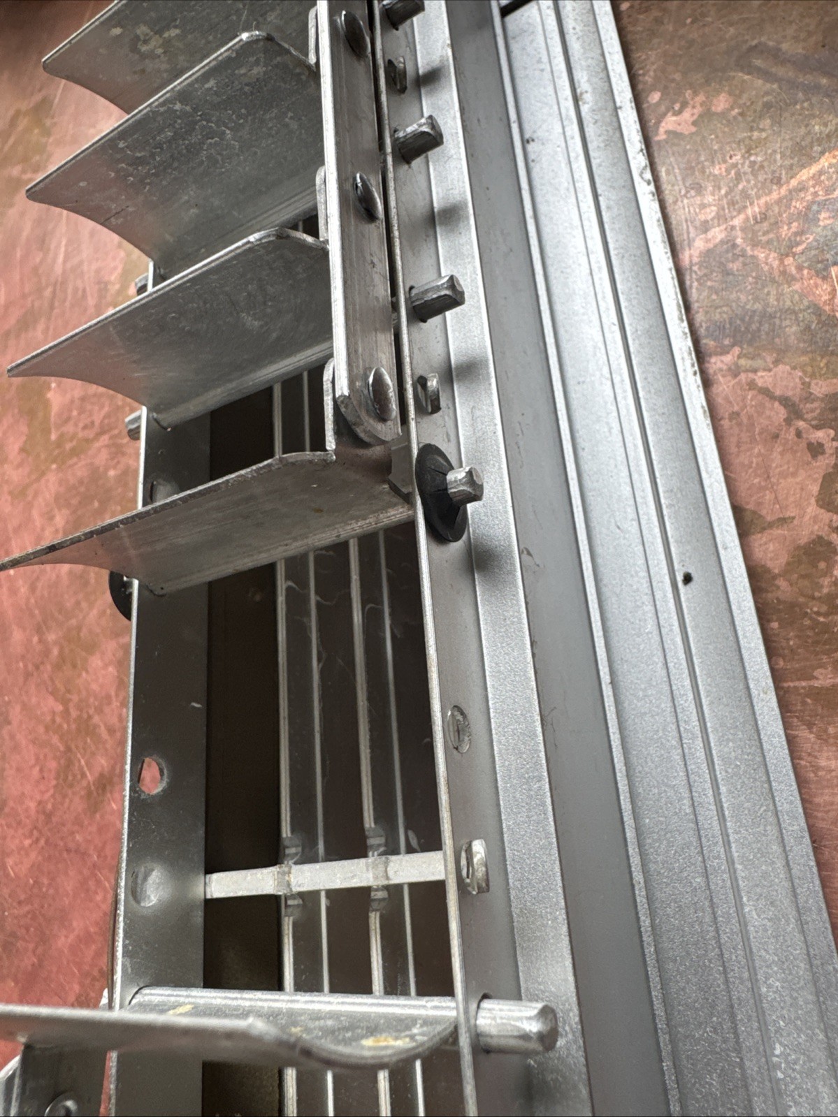 Hart & Cooley Royalaire Floor Diffuser Vent 531 2″ X 12″ Heavy Duty Aluminum #8