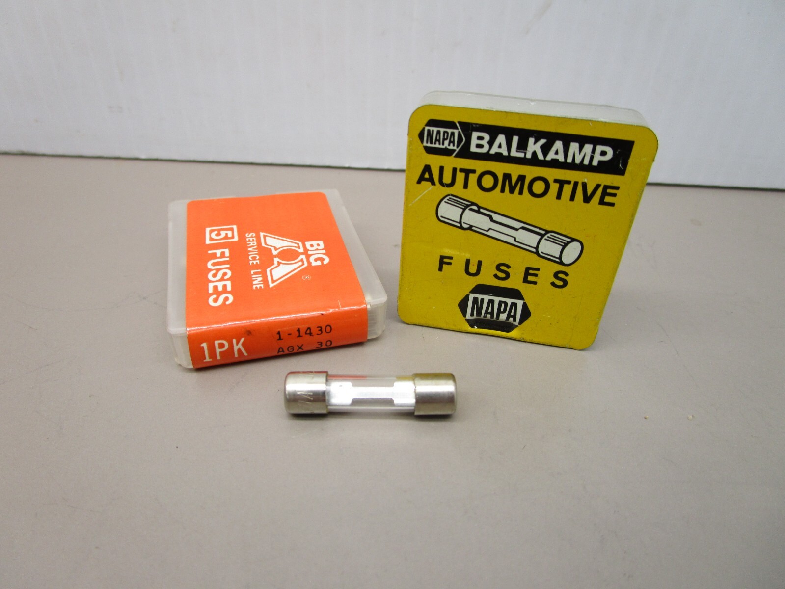 x10 Automotive Fuse Barrel Style AGX30 Fast Acting Glass 30 Amp Rating