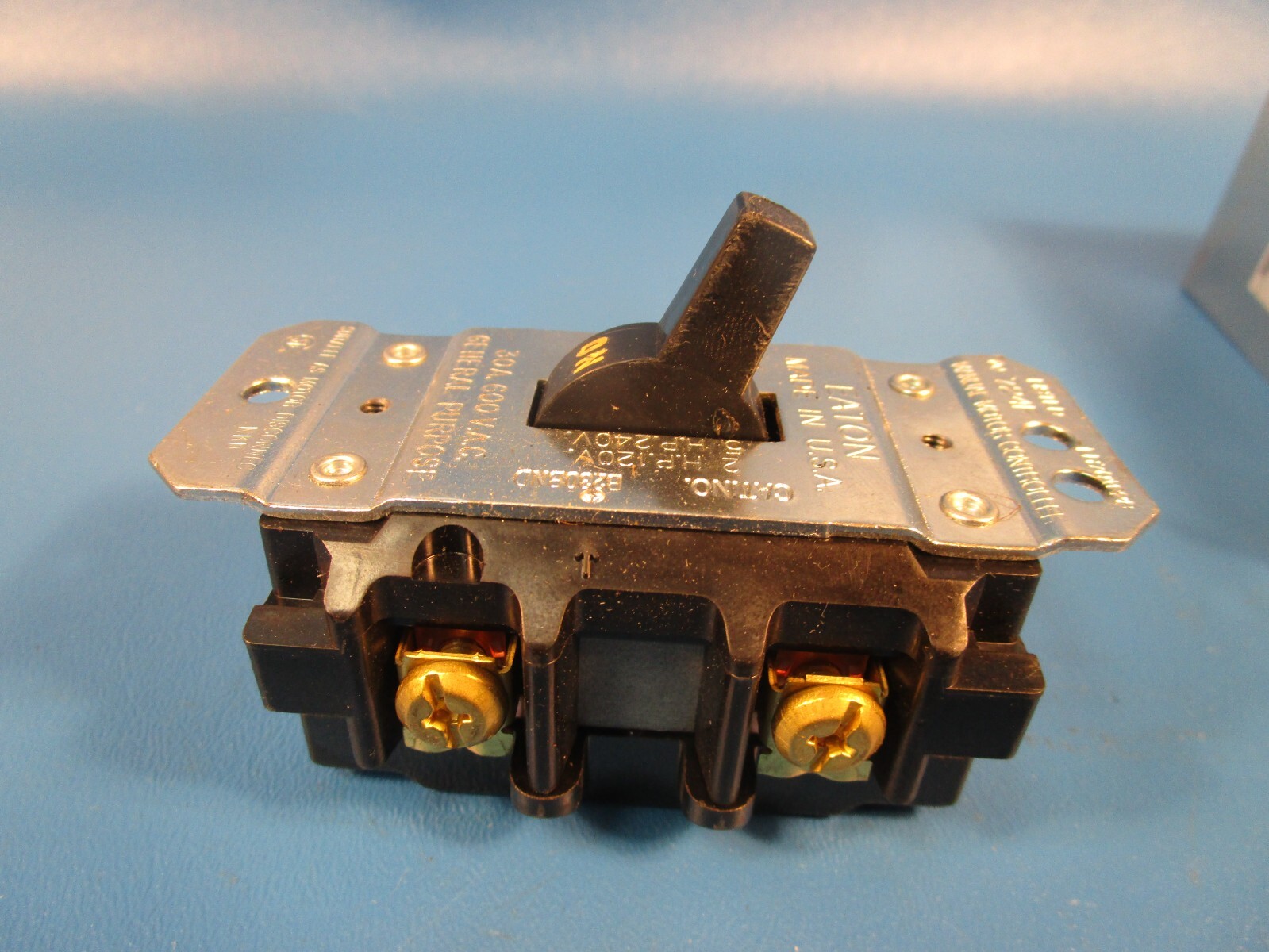 EATON B230BGD, Manual Motor Starter, 1-Phase, 2-Pole, 30 Amp, 600 Volt AC Rated