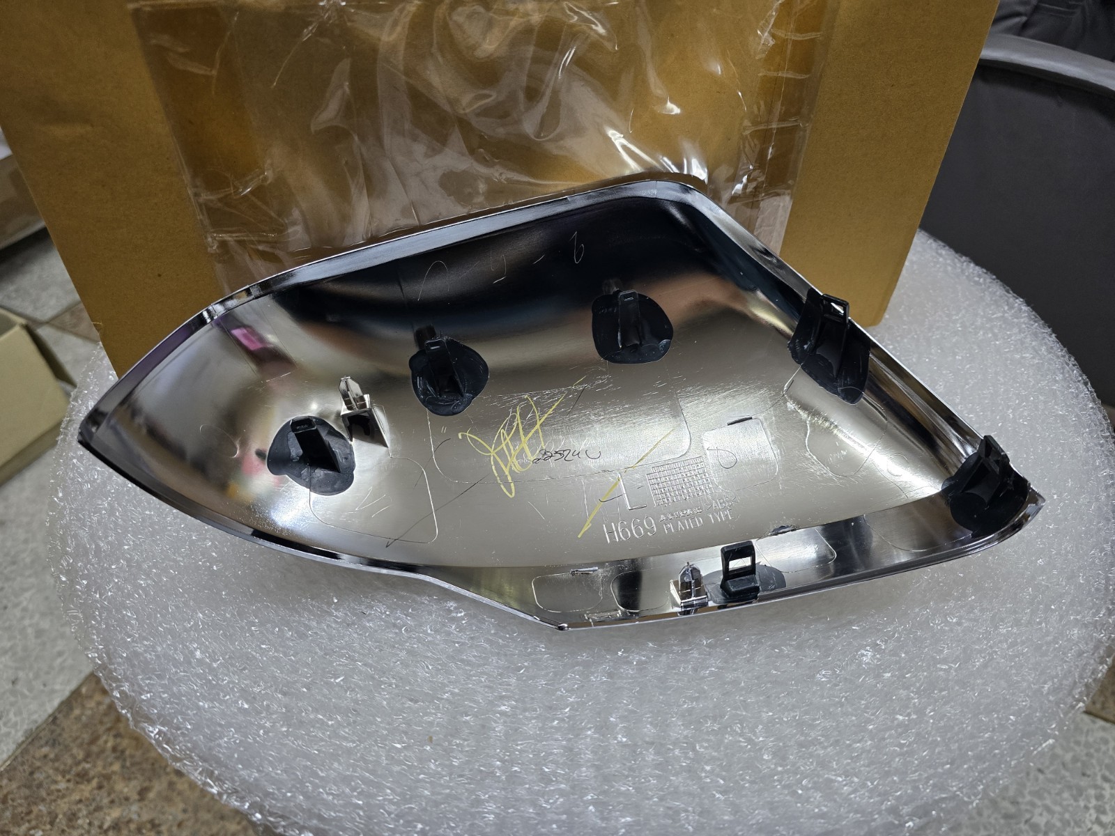 7632D715 LH SIDE CHROME WING MIRROR COVER FOR MITSUBISHI PAJERO SPORT