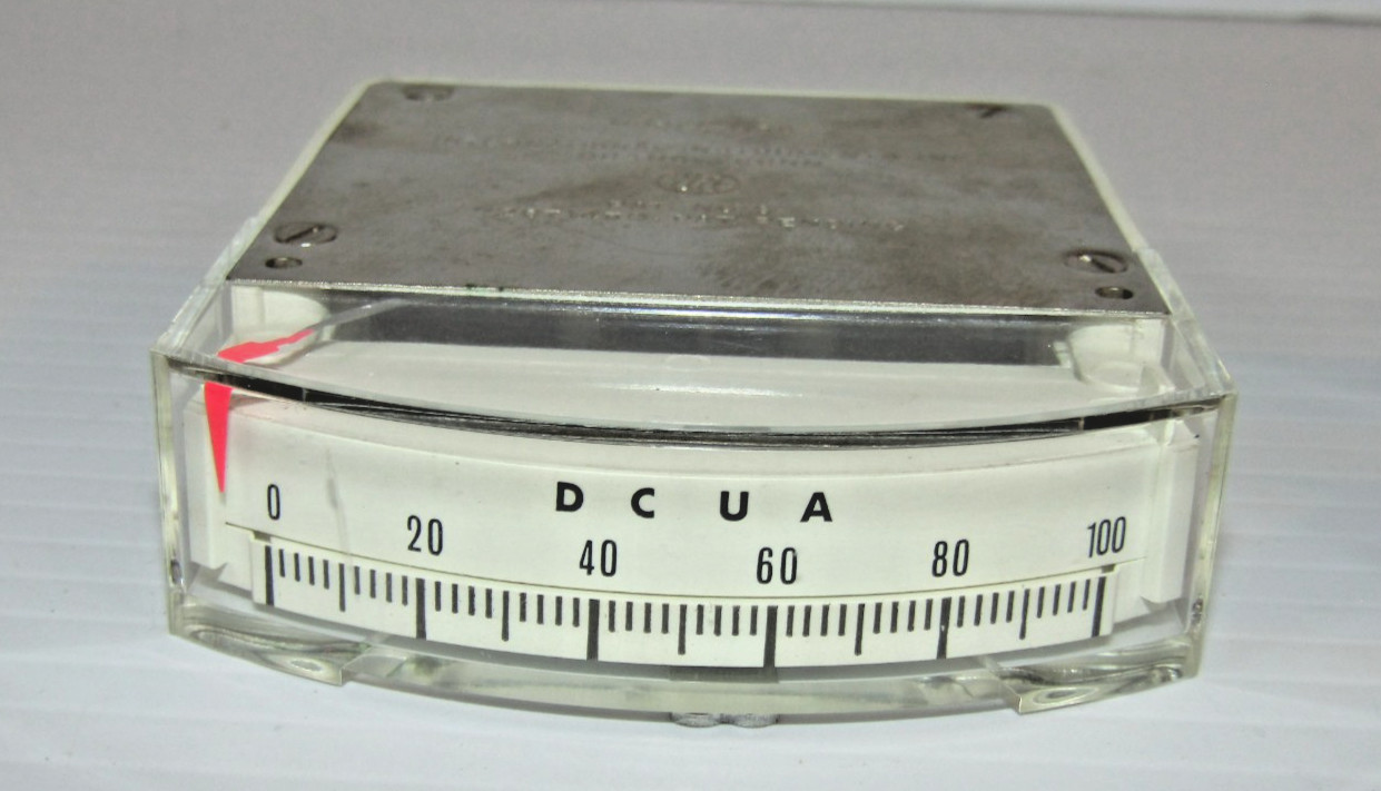 VTG International Instruments Model 1136 Panel DCUA Mount Meter Gauge Untested