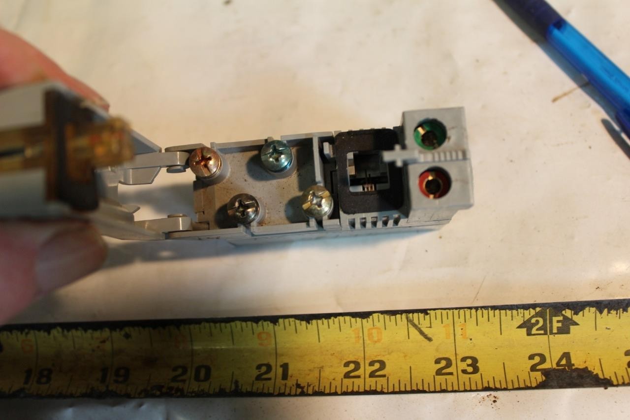 Siecor telephone network terminal block splitter PTD-2L1S
