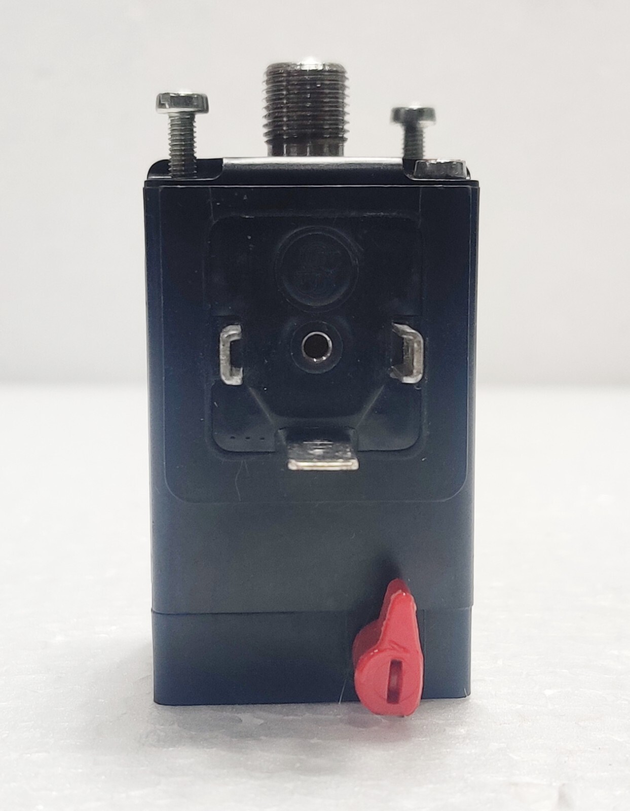 Martonair 220-240V 60Hz 0,71/0,046A 10% ED 004 F6