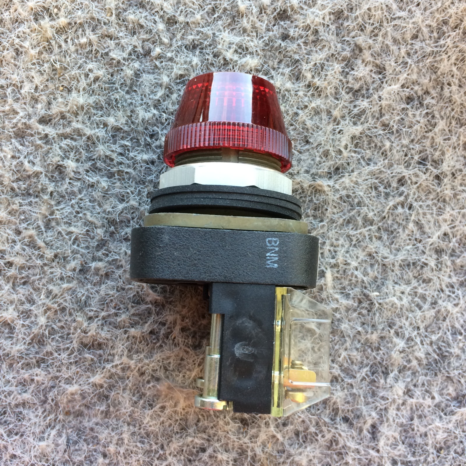 ALLEN BRADLEY 800T-Q10R PILOT LIGHT RED 120V FULL VOLTAGE SERIES T NIB