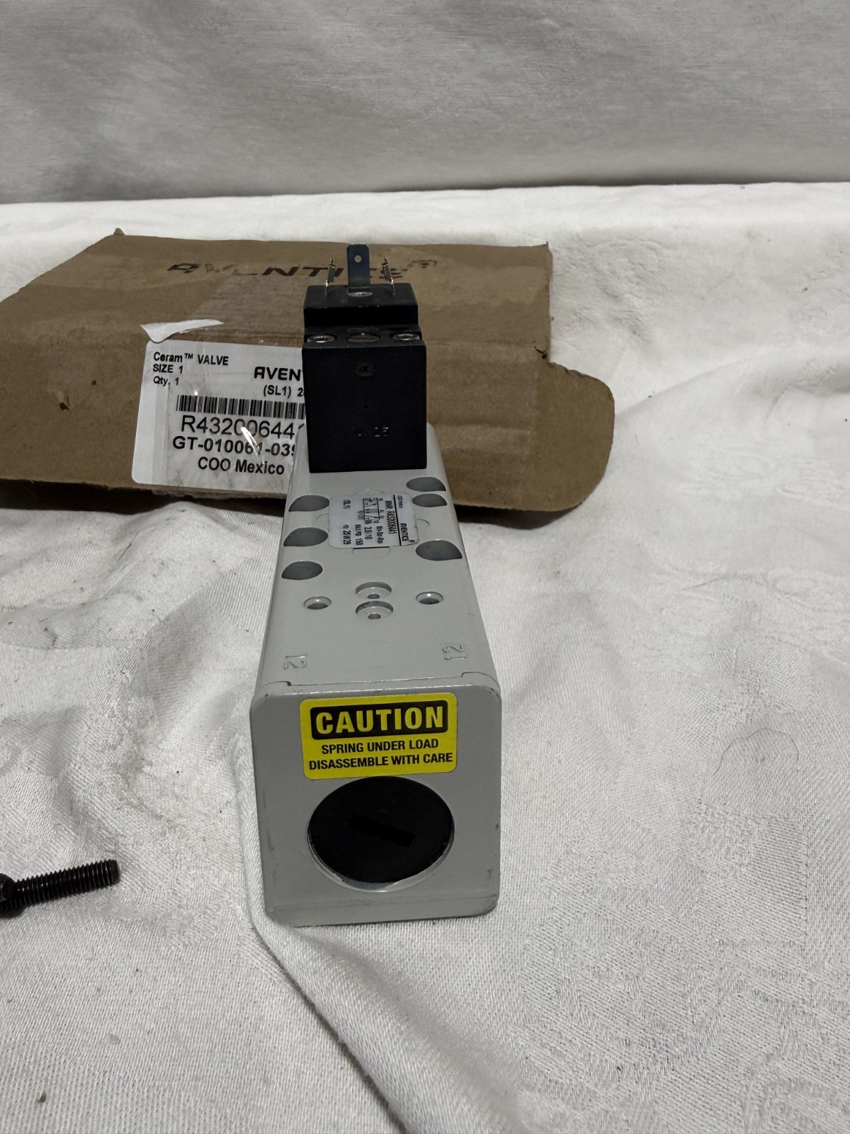 Aventics R432006441 Ceram Solenoid Valve Size 1 24VDC 5/2 Spring Return New NIOB