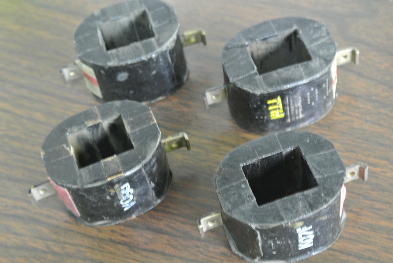 ALLEN-BRADLEY 21A01 COIL – 110V/60Hz, – NEW SURPLUS – LOT of 4