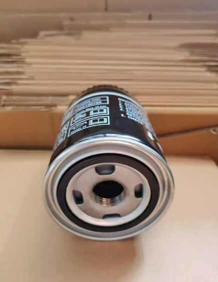 1PCS NEW FIT FOR Oil filter 1625190765