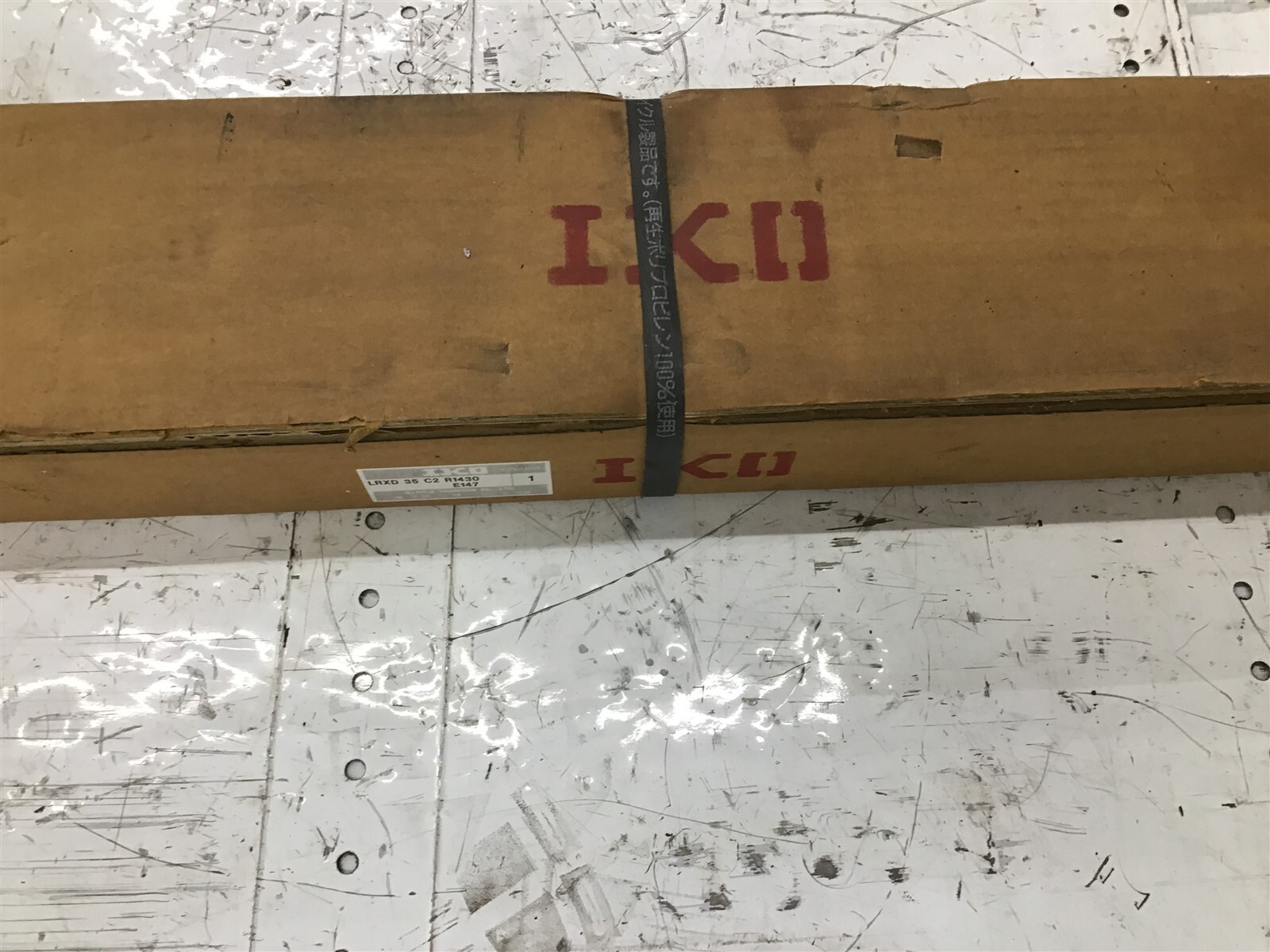 IKO LRXD 35 C2 R1430 E147 Ball Screw
