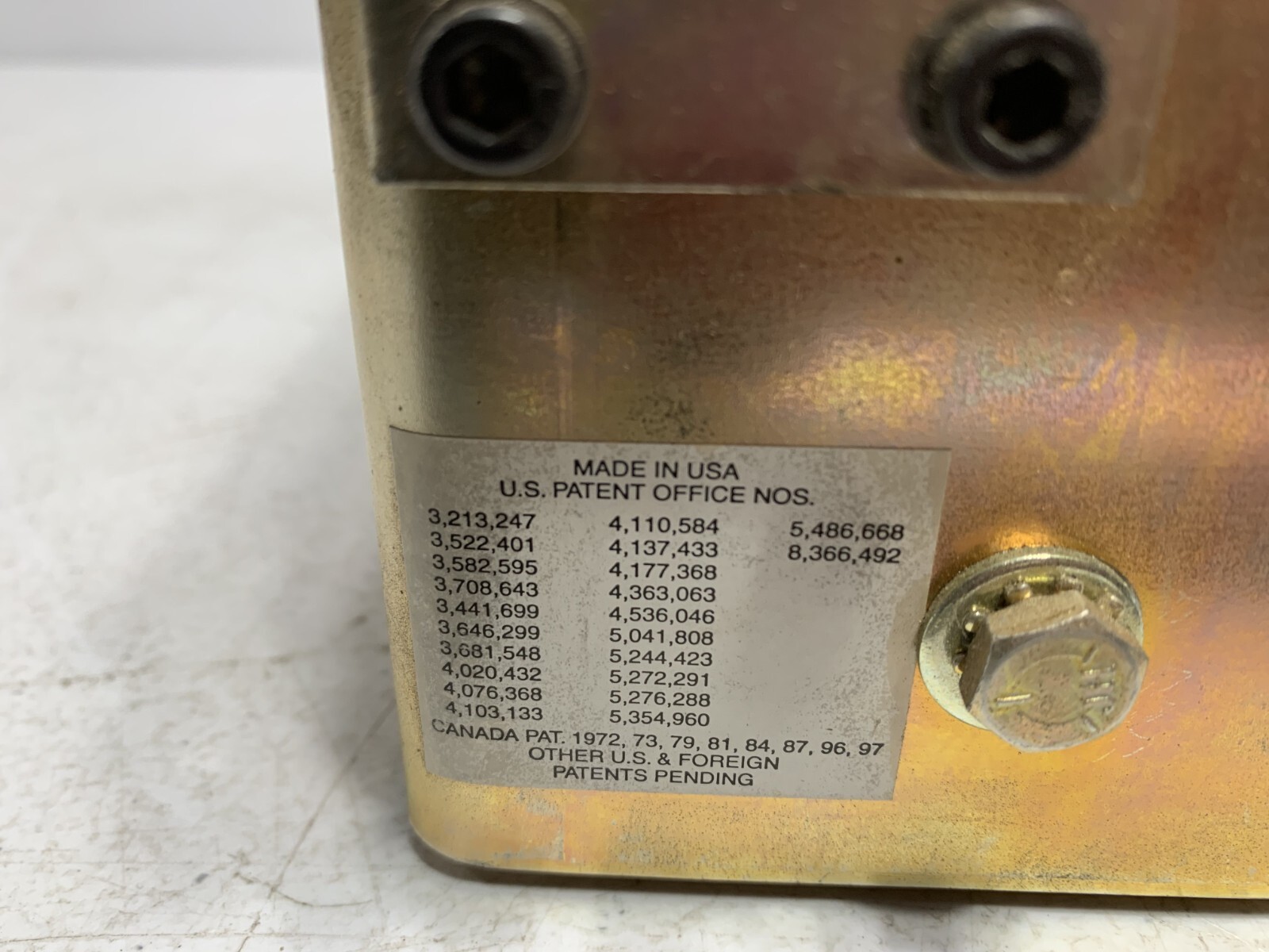 Shunt Trip Operator for 15kV 1600A Switchgear w/ Manual Lever & Coil