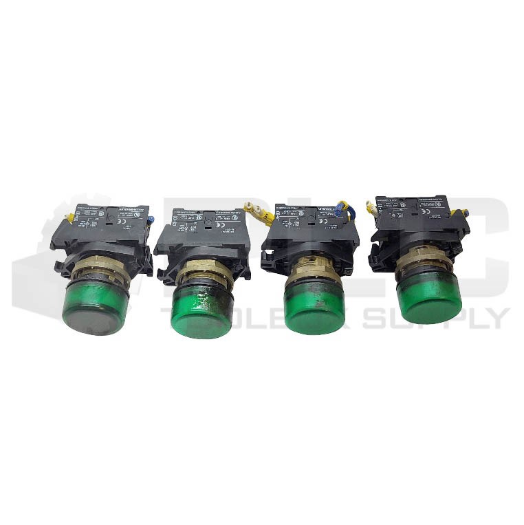 LOT OF 4 ALLEN BRADLEY 800E-3D0 /A W/ GREEN PUSH BUTTON