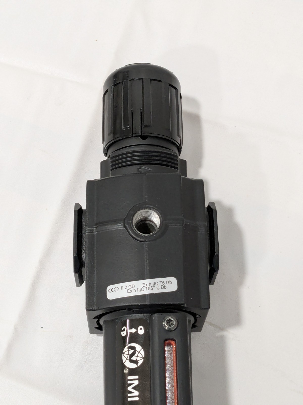 NORGREN FRL Combination Unit: 3/8 NPT, Intermediate B73G-3AK-QD1-RMG