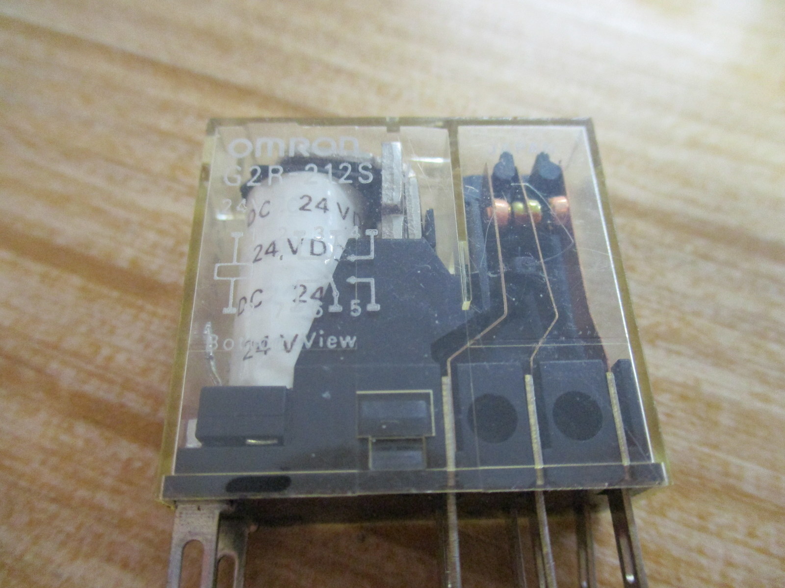 Omron G2R-212S-V Relay G2R212SV