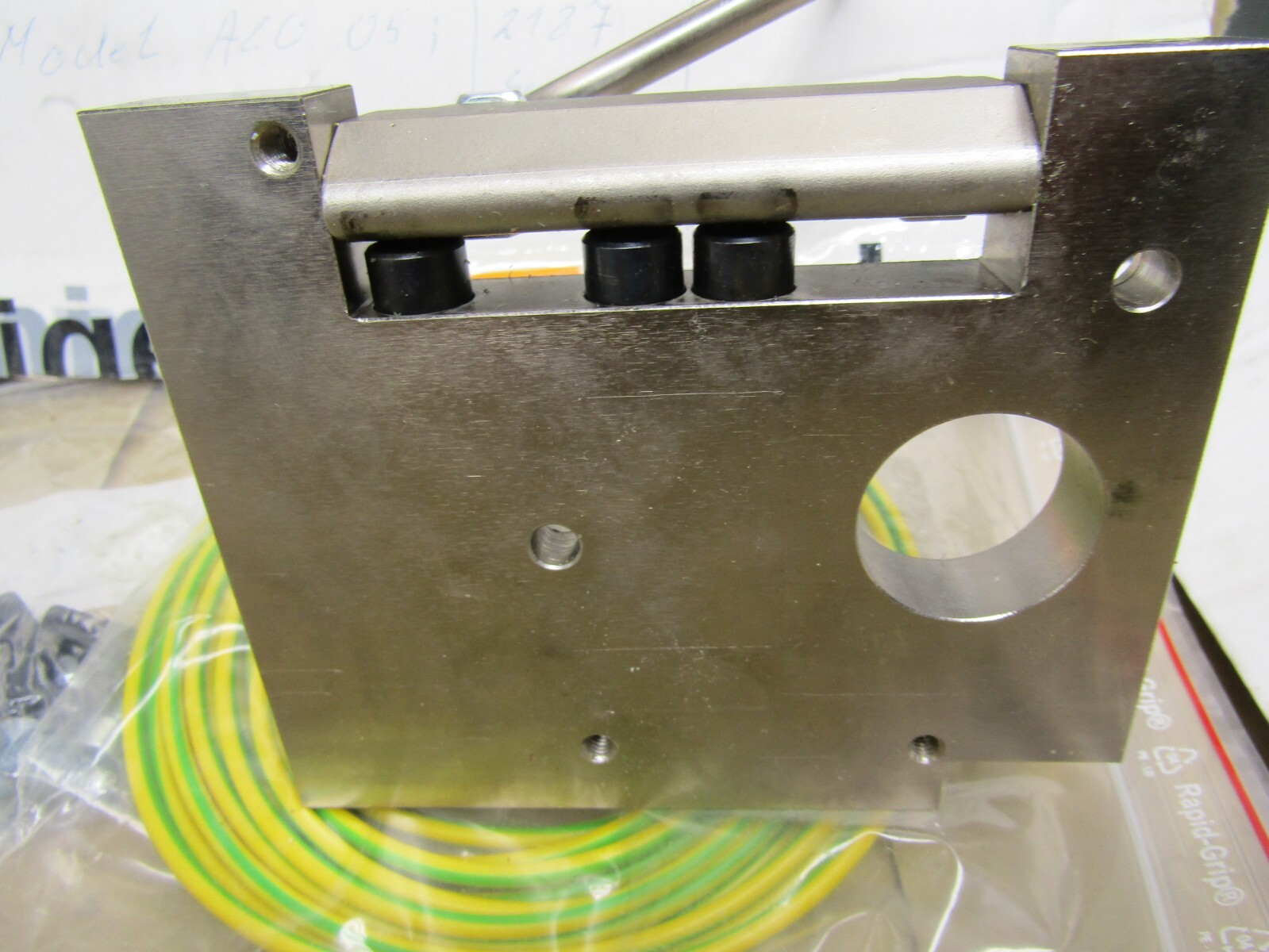 Schleuniger 405764 Clamp Force Plate