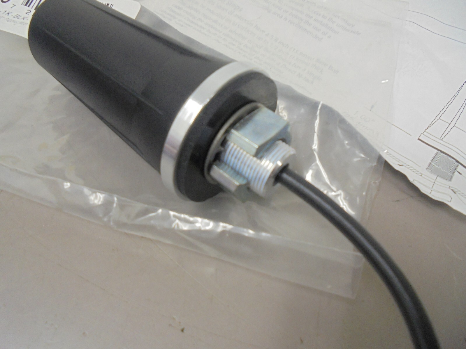 MobileMark RM32400-1K-BLK-12 Surface Mount 2.4GHz Mobile WiFi Antenna w/ Pigtail