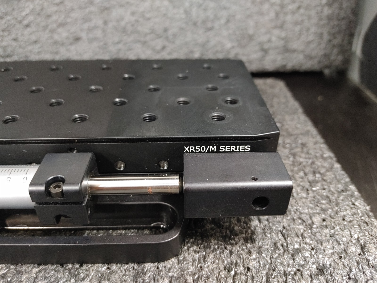 THORLABS XR50/M Translation Stage w Mitutoyo Side Mounted Micrometer XR25-B1/M