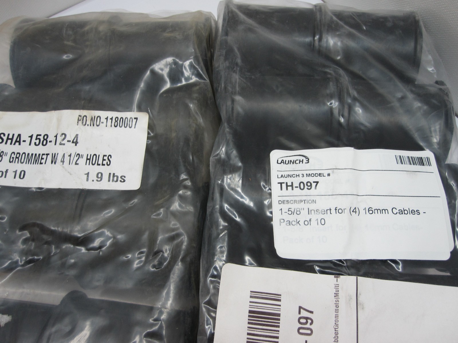 SSHA-158-12-4 Grommet for 1-5/8″ Hangers 4 x 1/2″ Holes 10/Pkg