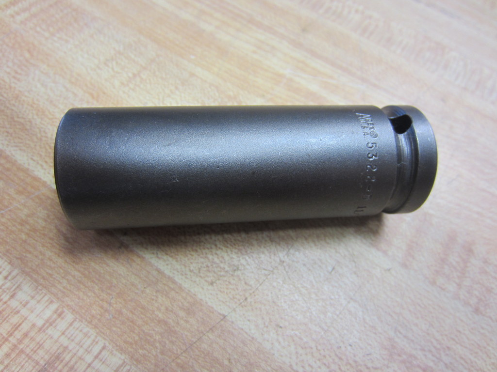 Apex 5322-D Socket 11/16″ Hex 1/2″ Drive SAE 5322D