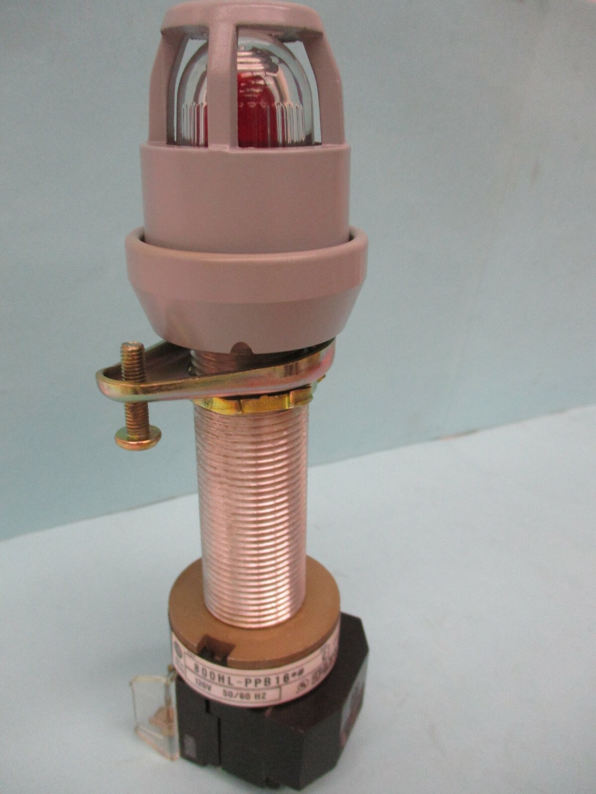 New other Allen-Bradley Push Button 800HL-PPB16 800T-XA Series D A2905DH