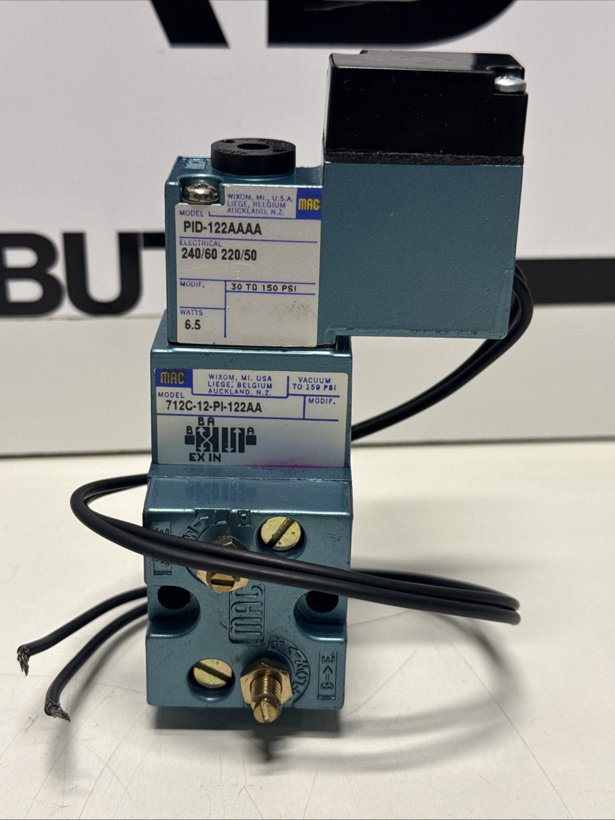 MAC 712C-12-PI-122AA 240/220V 30-150PSI NSMP