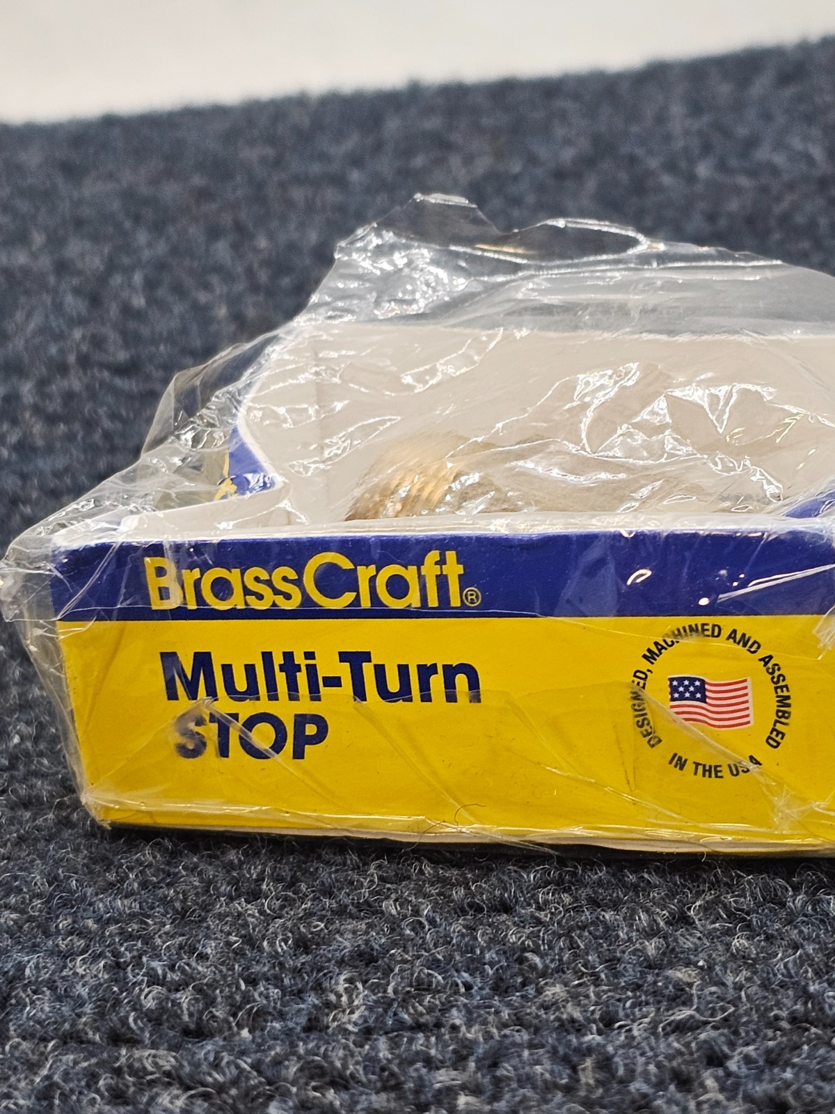 BrassCraft DRS83X R: 1/2 in. FIP x 1/2 in. MIP Integral Shut-Off Valve
