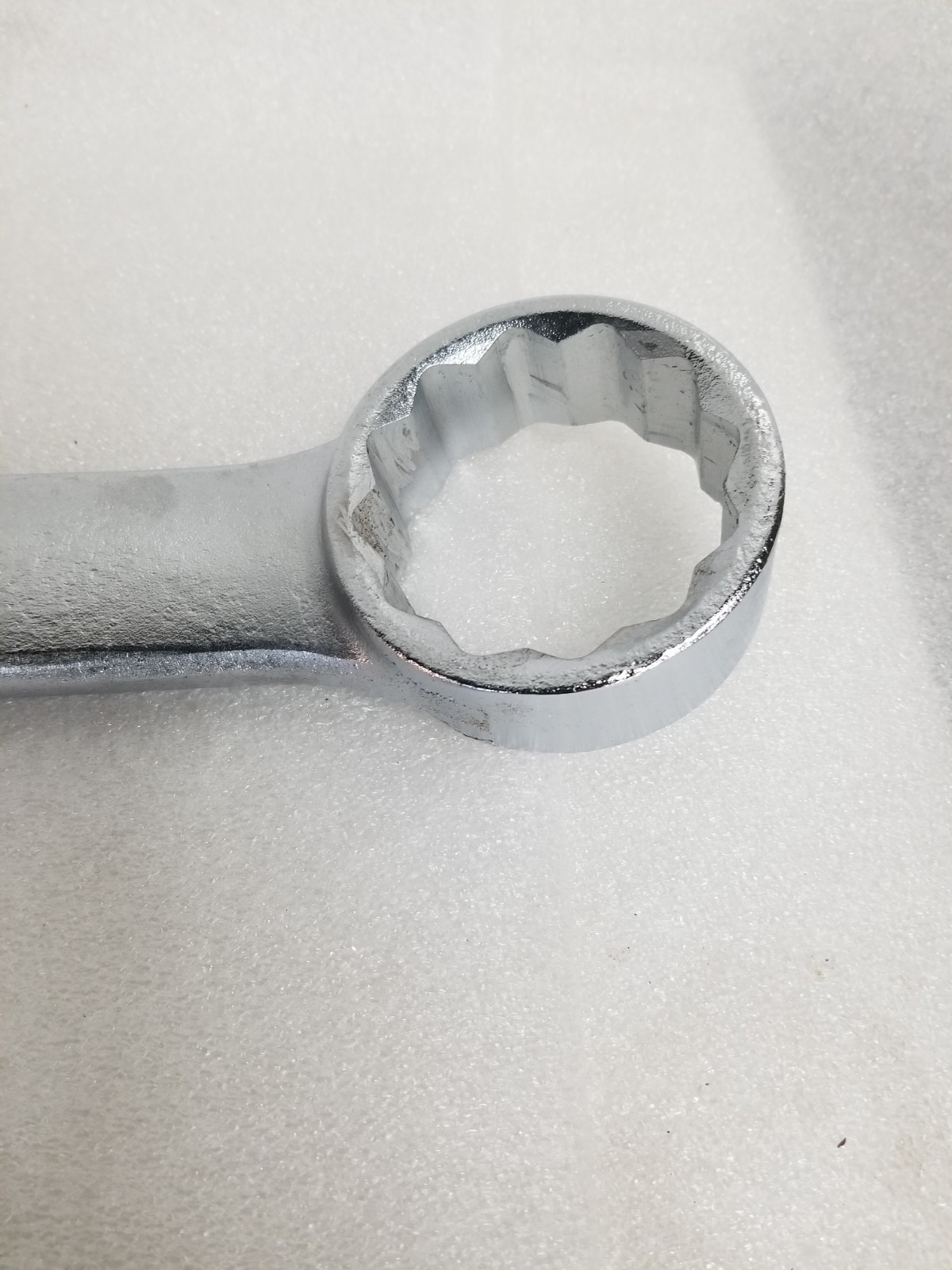 S-K Tools C80 Combination Wrench 2-1/2″ SurGrip 12-Point 31″-OAL Made in USA