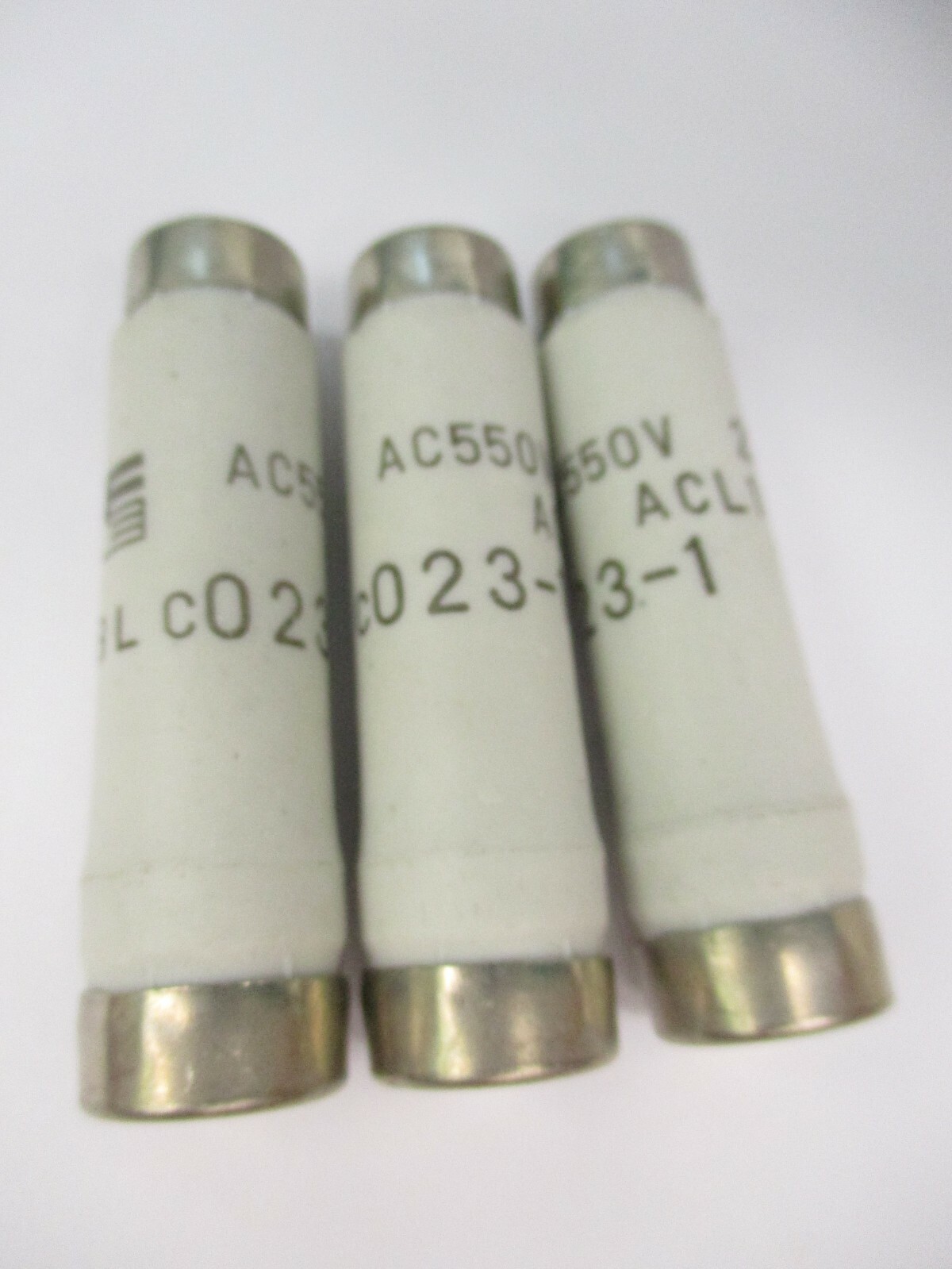 New Open Box Lot Of 3 Pieces FE Fuse AC550V 23A ACL100 BLC023-01 A1716ELL