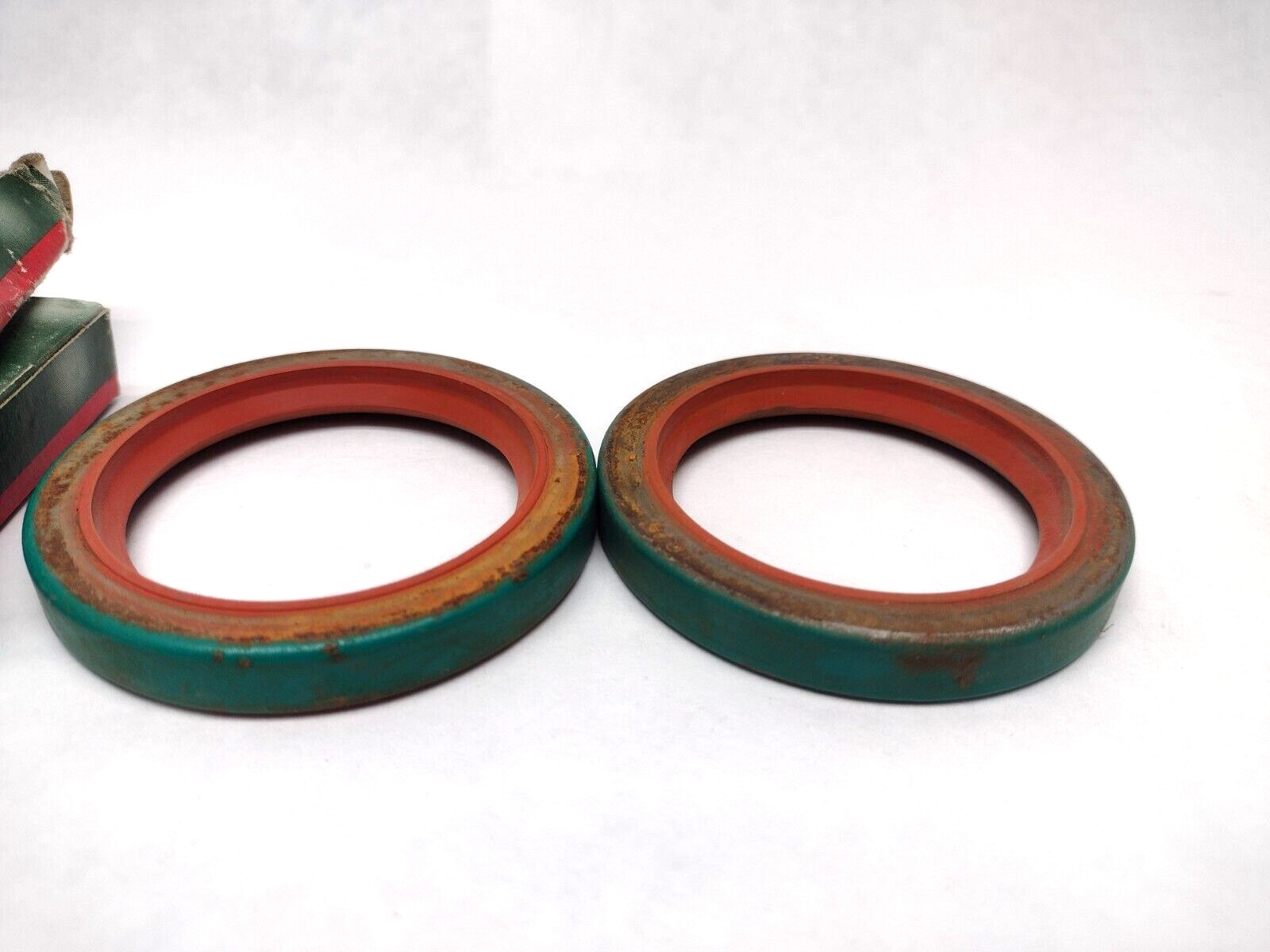 Chicago Rawhide CR 19807 Radial Shaft Oil Seal With Wave Lip LOT OF 5