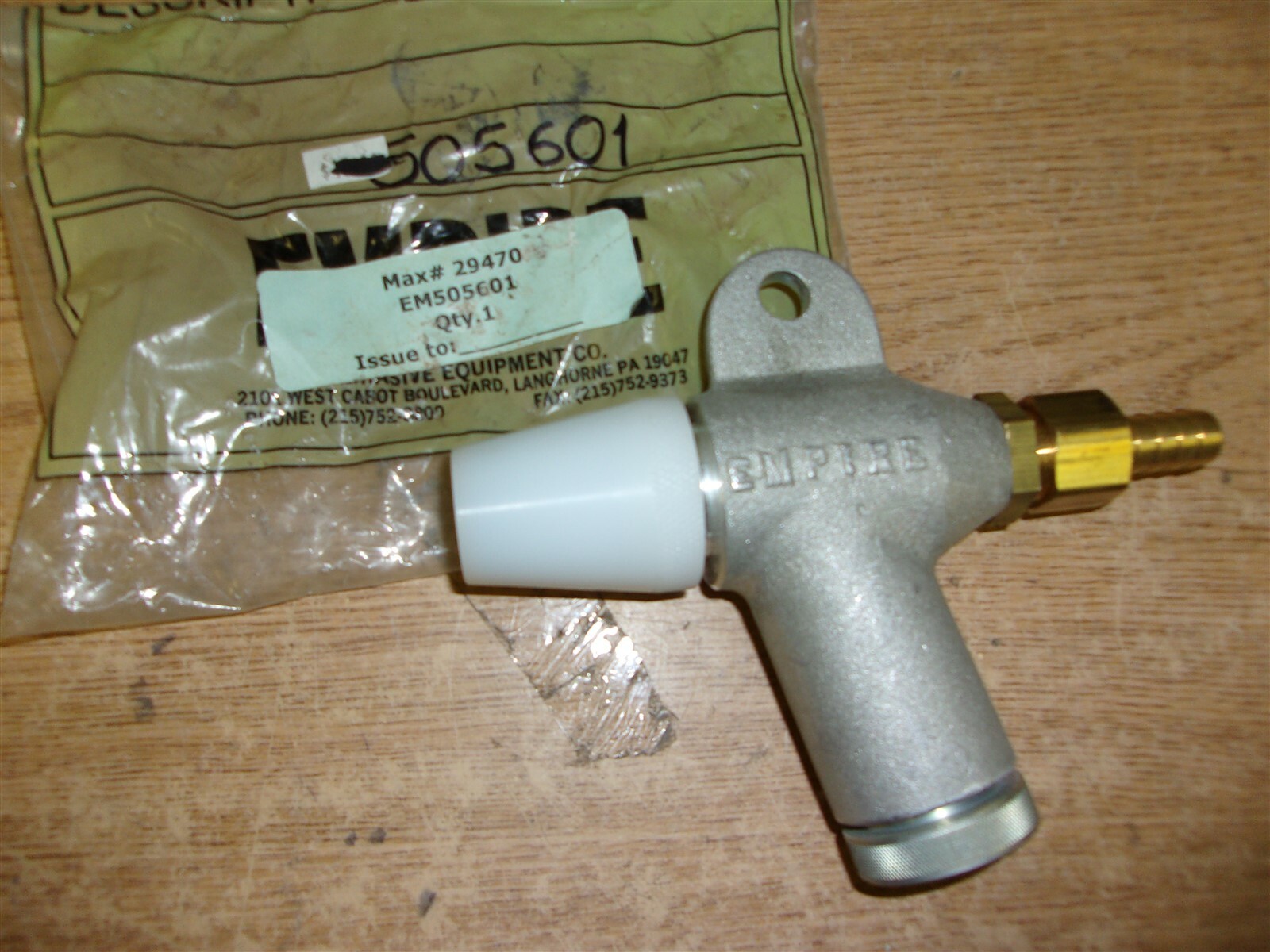 NEW Empire 505601 EM505601 29470 Nozzle *FREE SHIPPING*