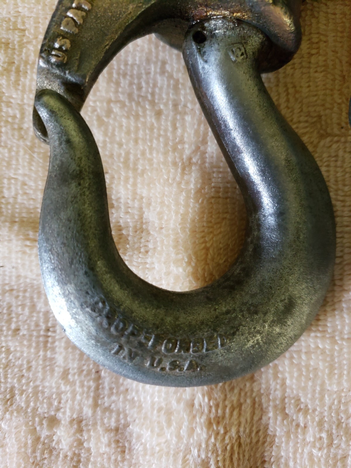VULCAN HH-3/ BULLARD 1.4 TON HOOK #3 USED CROSBY