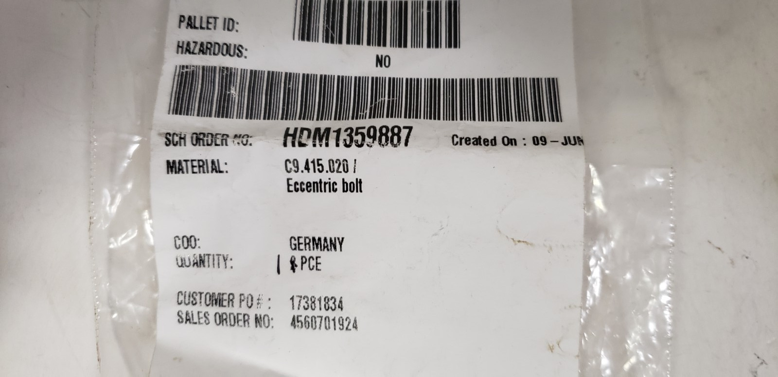 HEIDELBERG C9.415.020 ECCENTRIC BOLT, NIB