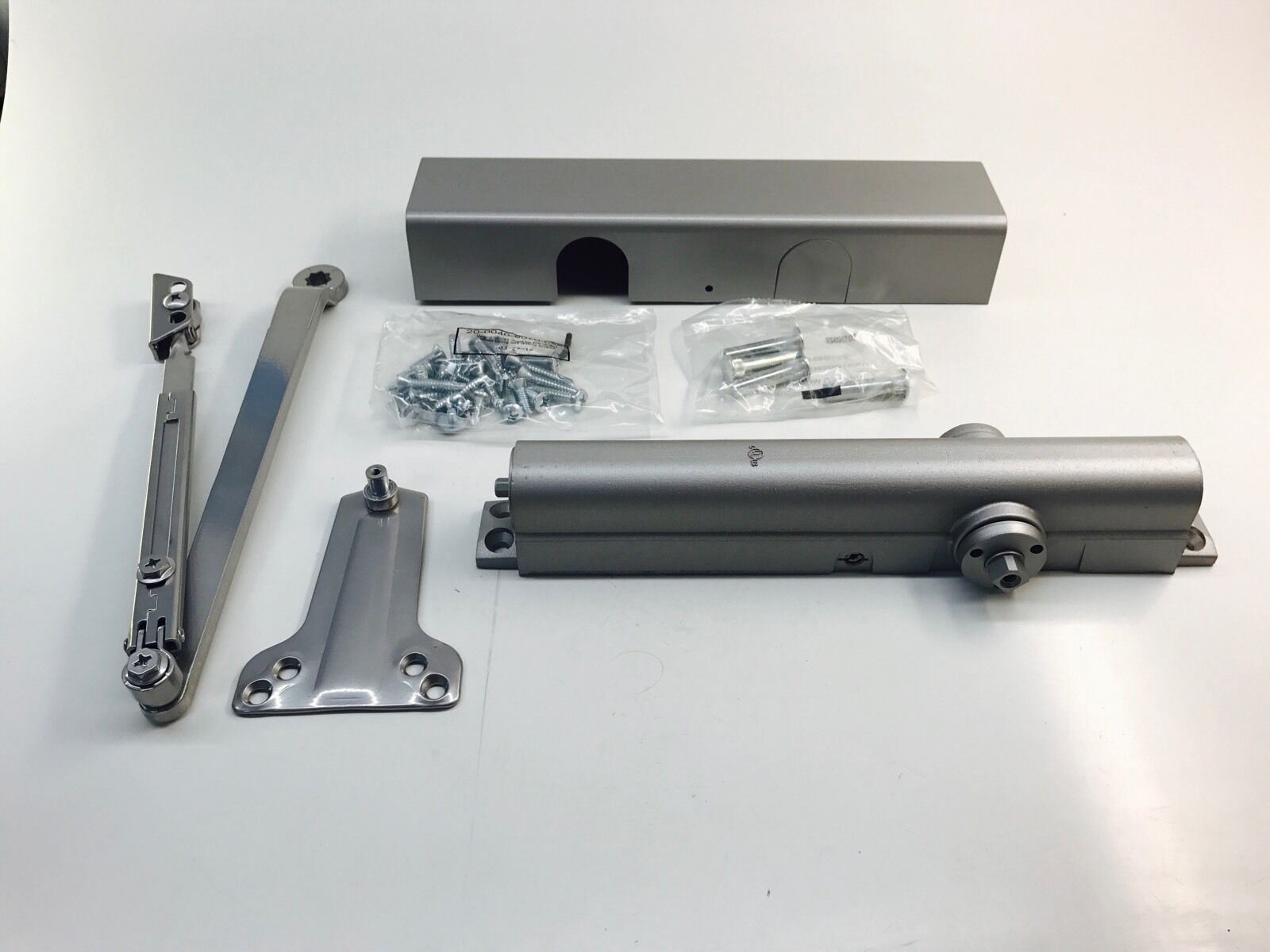 *Norton Door Closer 8501XSN x 689 TRI Series Aluminum