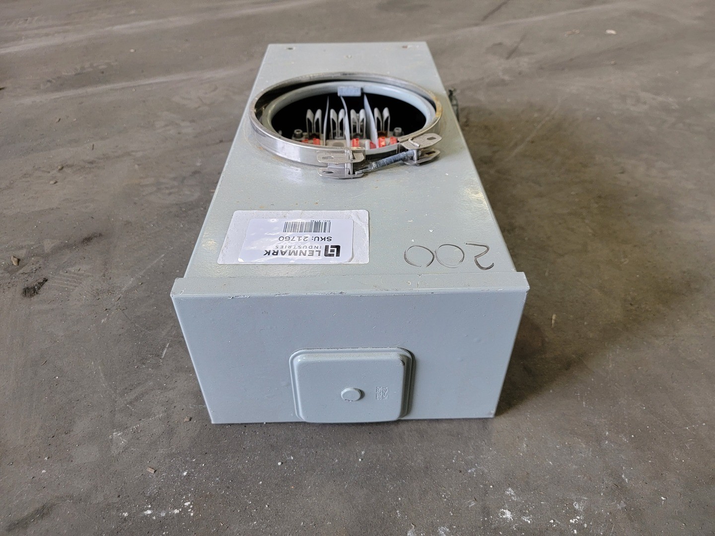 HYDEL SFC700PW 100 A, 600V PolyPhase Meter Socket w/ Hub Closure Plate –
