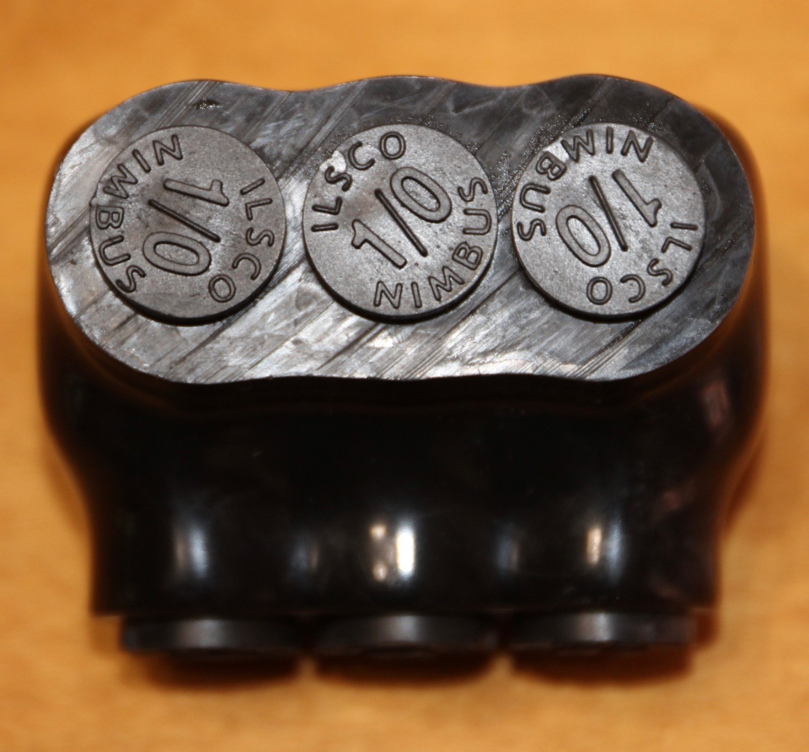 Ilsco PBTS-3-1/0 Insulated Al Multi-Tap Connector