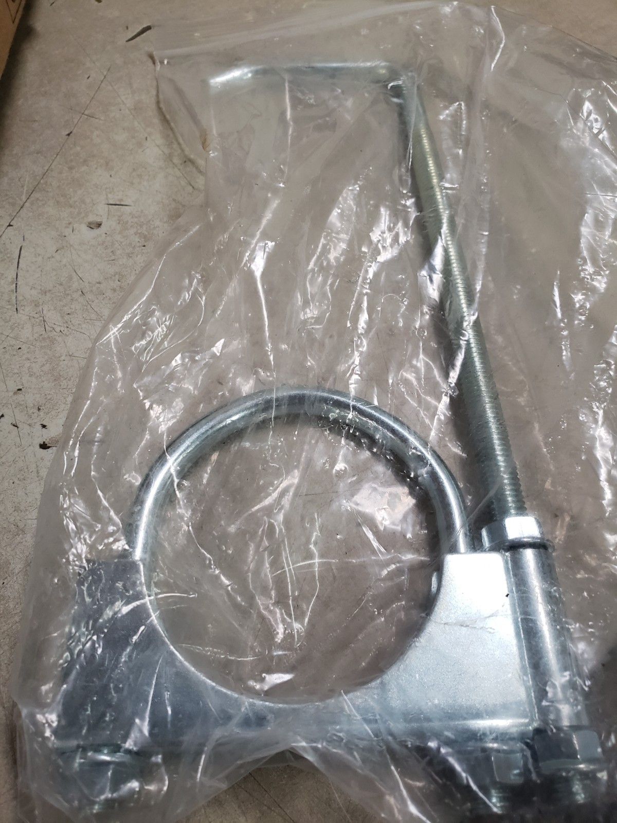 Andrew DB365-OS Outdoor Pipe Mounting Clamp Kit