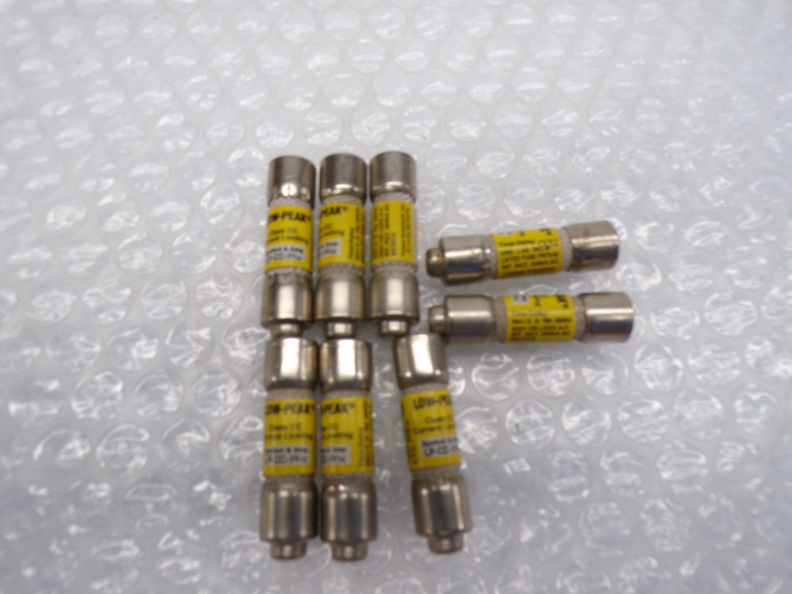 BUSMMANN LP-CC-1-8/10 FUSE LOT OF 8 NSNP