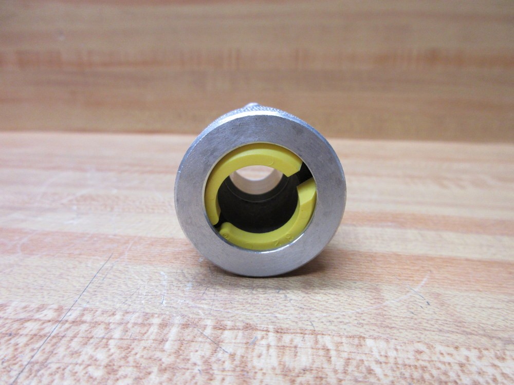 Hubbell SCH1027 Cord Connector