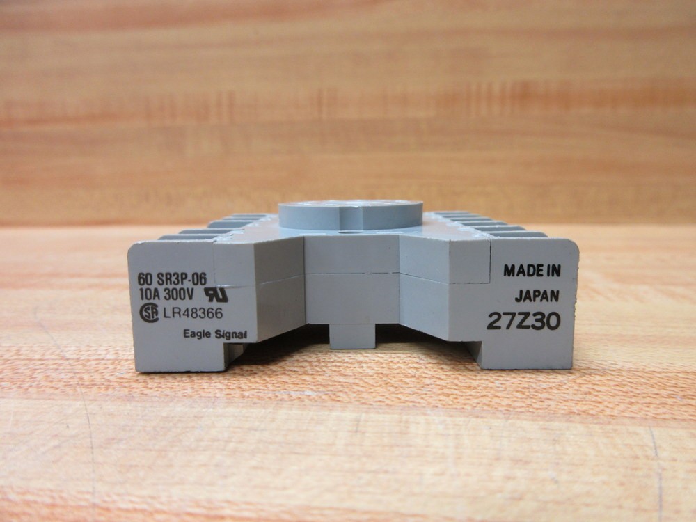 Eagle Signal SR3P-06 Relay Socket 60-SR3P-06