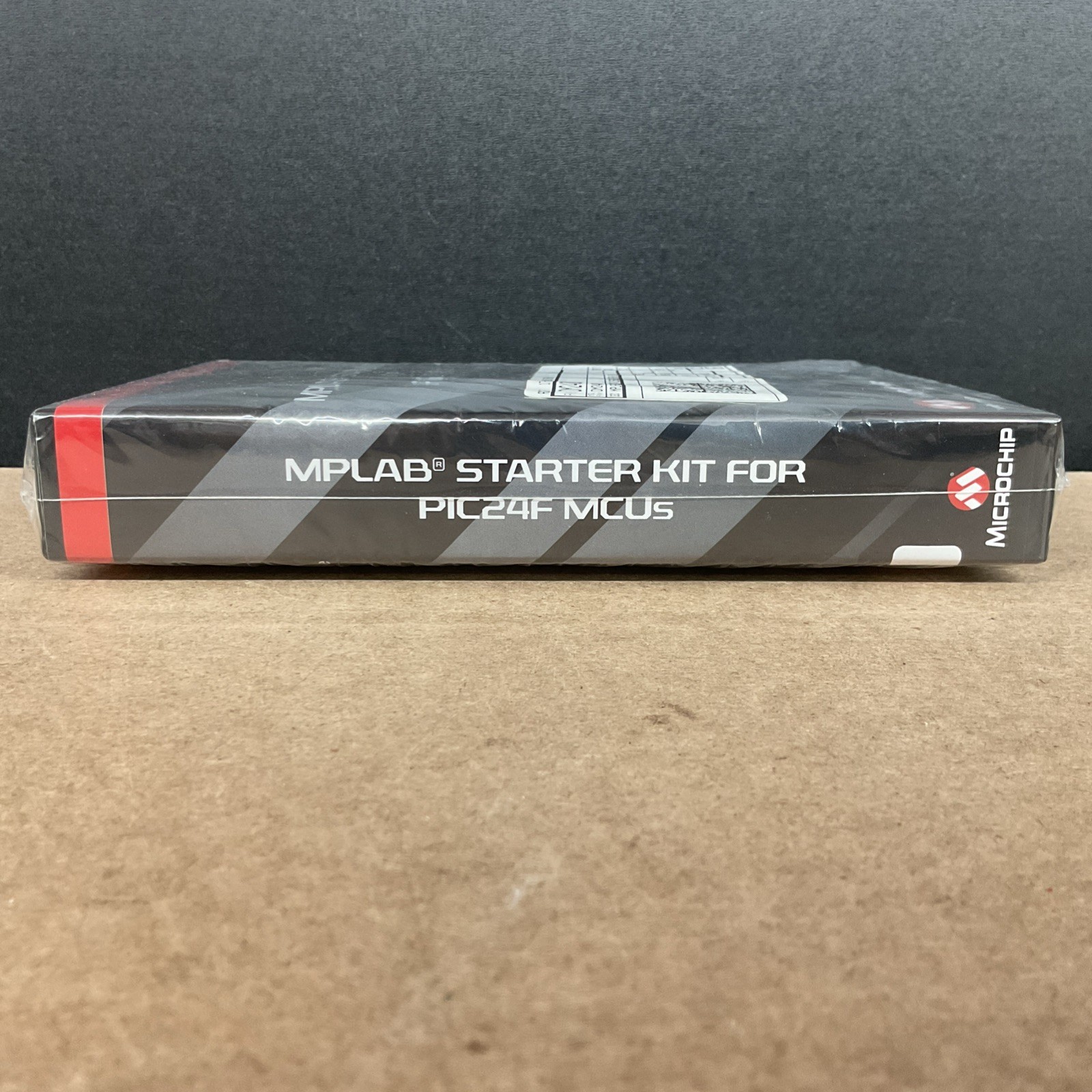 Microchip MPLAB Starter Kit for PIC24F MCU’s DM240011