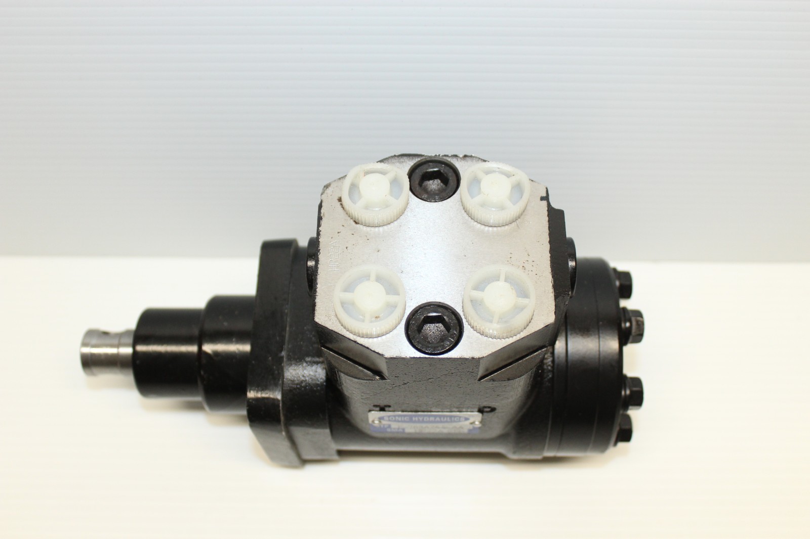 ⭐NEW⭐ Sonic Hydraulics F-763A244-AA Steering Motor for Ford Case