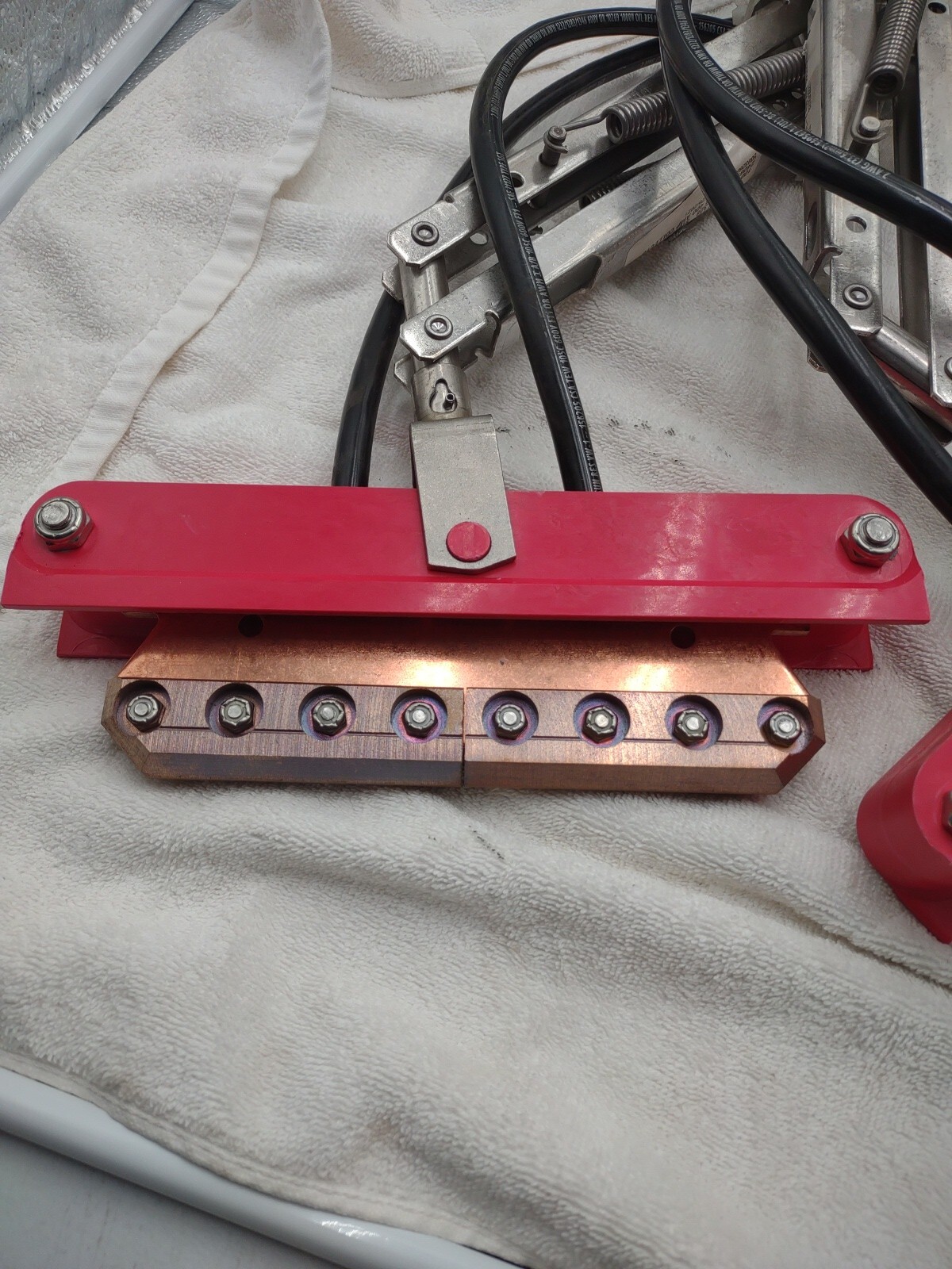 24061 INSUL-8 CORP 400 Amp COLLECTOR TROLLEY CRANE Look New