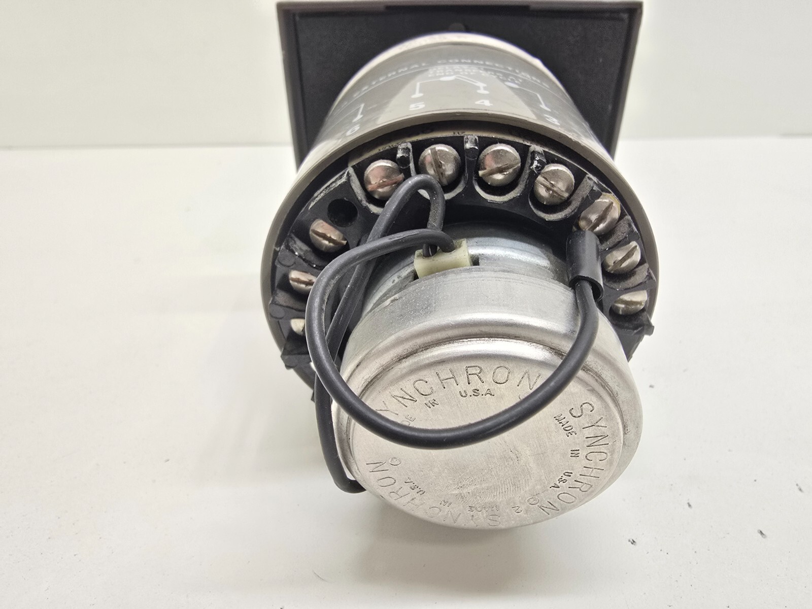 GOOD USED! ATC 120VAC 120SEC ELECTROMECHANICAL TIMER 305E-008-A-10-XX