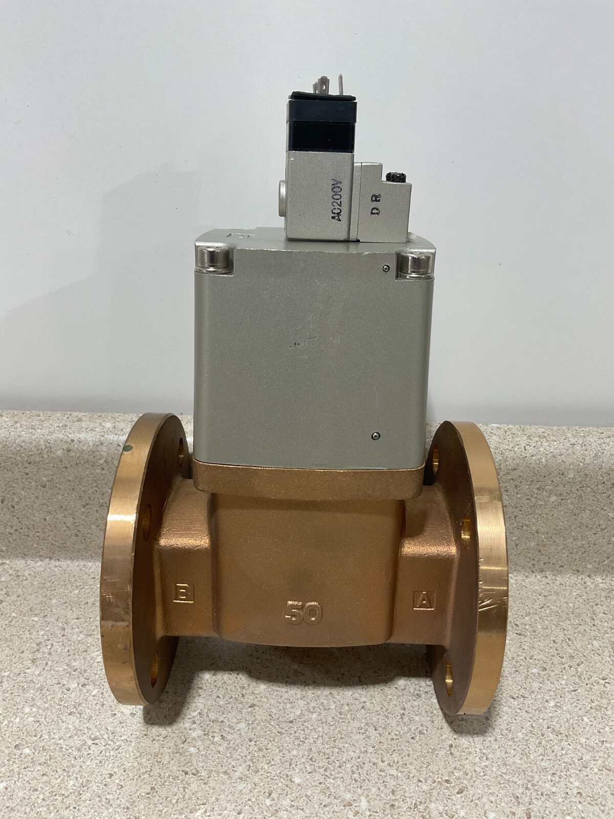 SMC VNB711A w/ 2″ Brass NEW